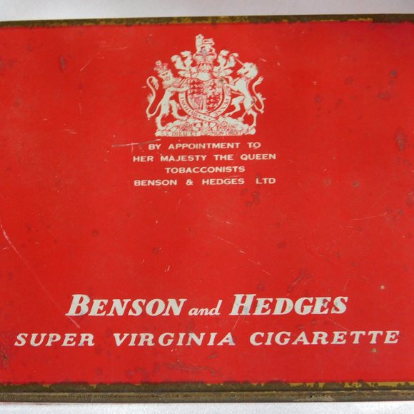 Vintage Benson and Hedges Super Virginia Cigarette Tin Old Bond St London W.I. - Picture 1 of 5